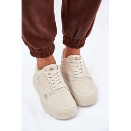 Kreminės spalvos sportbačiai Step in style