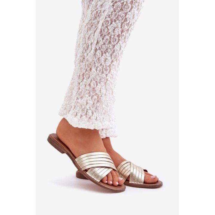 Auksinės odinės moteriškos šlepetės Shoes