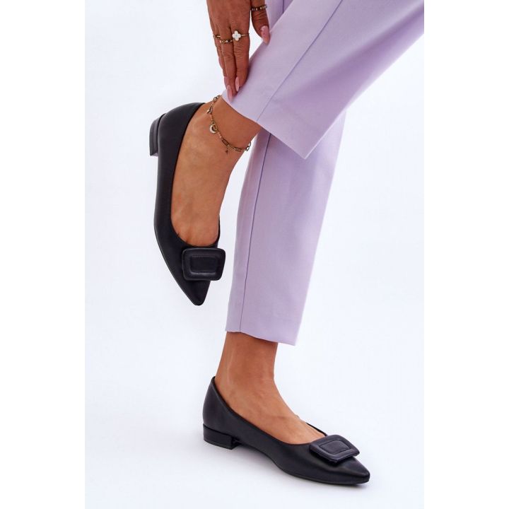 Juodos balerinos su smailėjančia nosimi Step in style