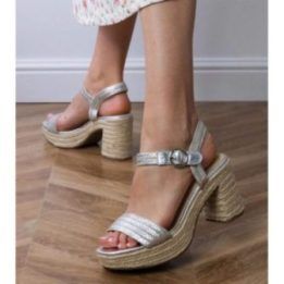 Espadrilės sidabrinės basutės su kulniuku Kleris