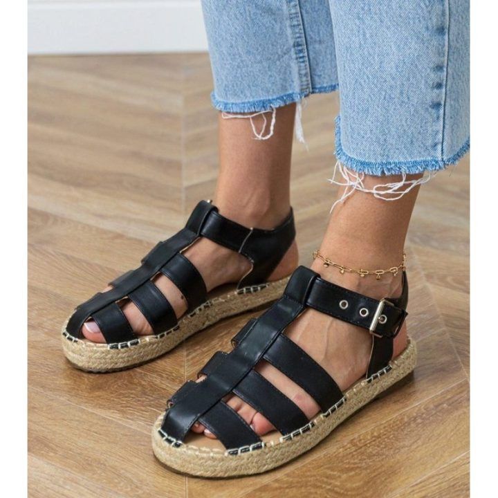 Moteriški juodi espadrilės sandalai su uždaru priekiu