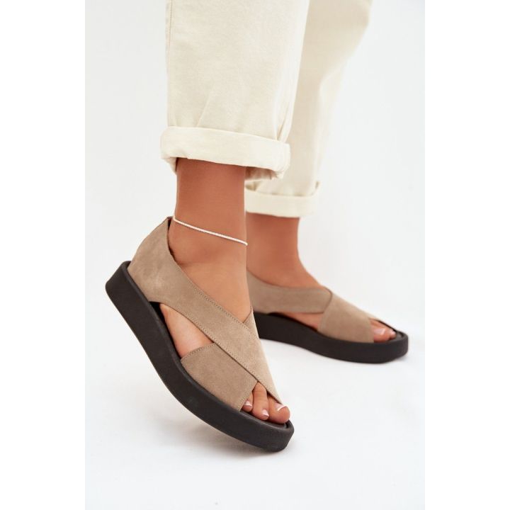 Smėlio spalvos basutės su platforma Step in style