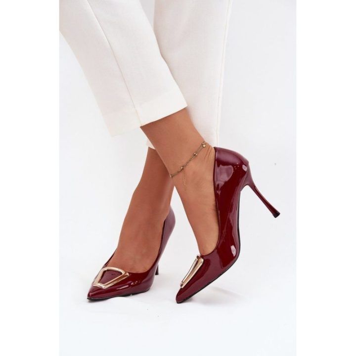 Aukštakulniai moteriški bordo lakinės odos su auksine detale Paivelle