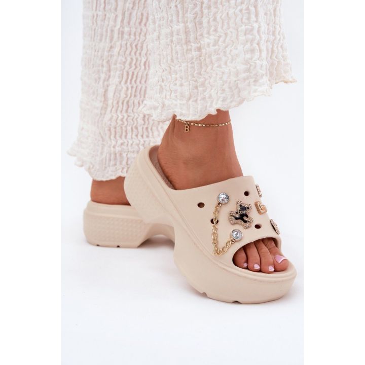 Kreminės spalvos basutės su platforma Step in style