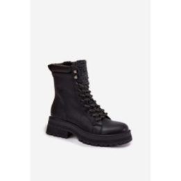 Batai Trapper Step in Style