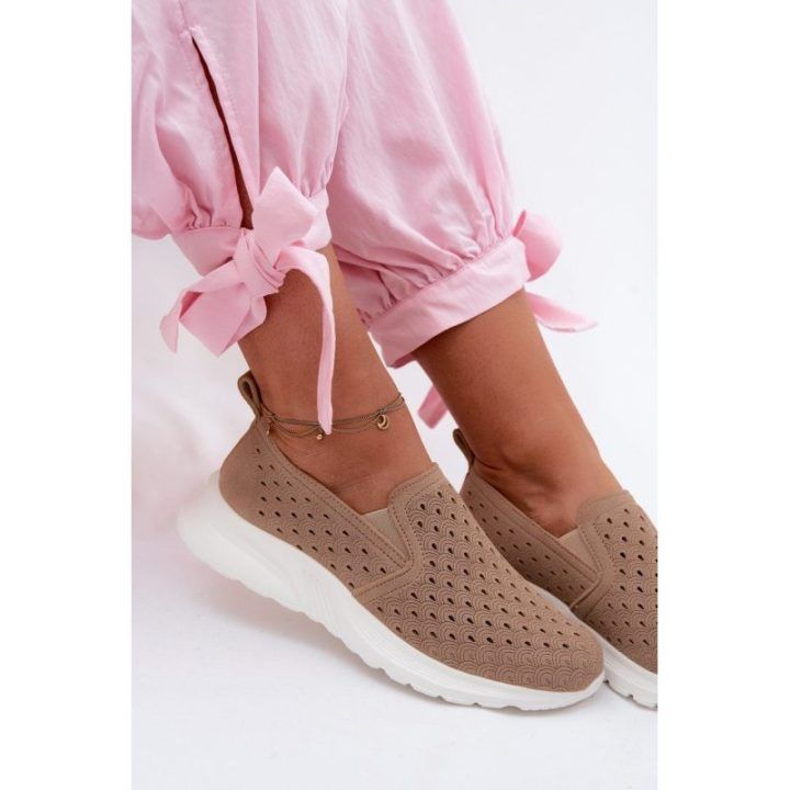 Moteriški slip-on sportbačiai Geressa, smėlio spalvos