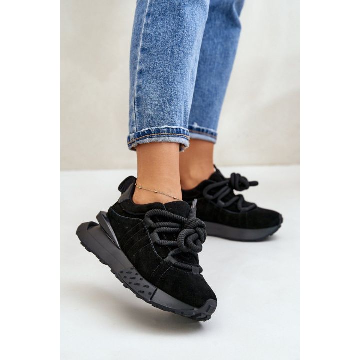 Juodi moteriški sportbačiai Step in style