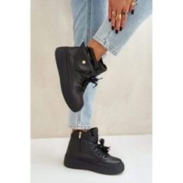 Juodi sportbačiai su platforma ir kišenėle Step in style