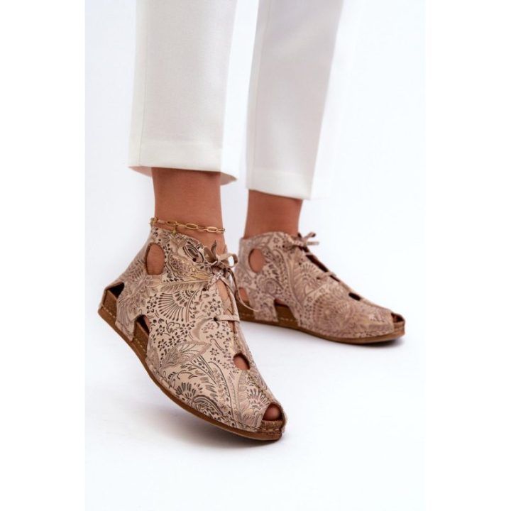 Ažūriniai aulinukai Step in style