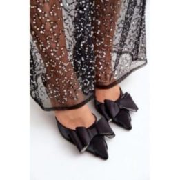 Juodi aukštakulniai bateliai su kaspinu Step in style