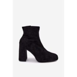 Moteriški aulinukai su storu kulnu, juodi