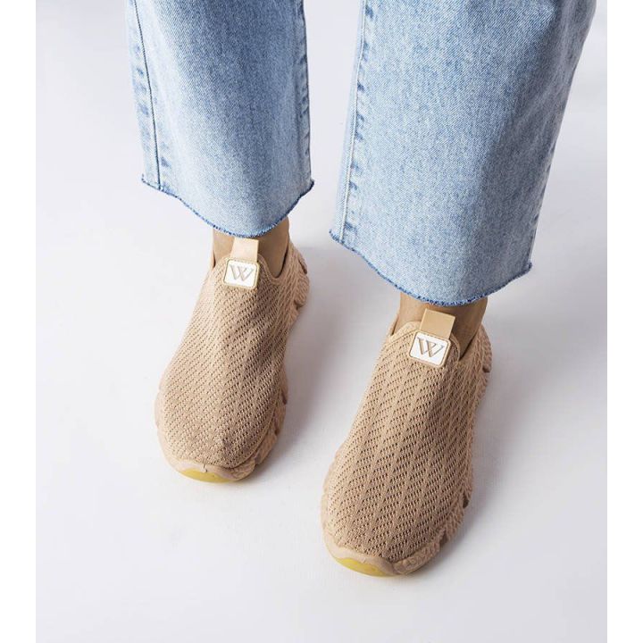 Smėlio spalvos Slip-On Yellville sportbačiai