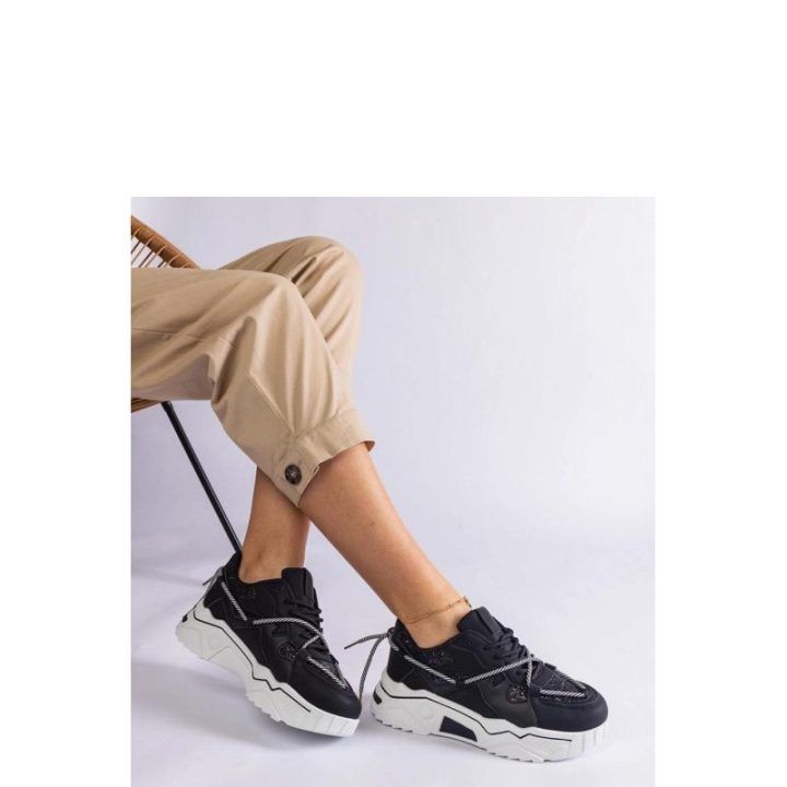 Sportiniai batai Solea – juoda