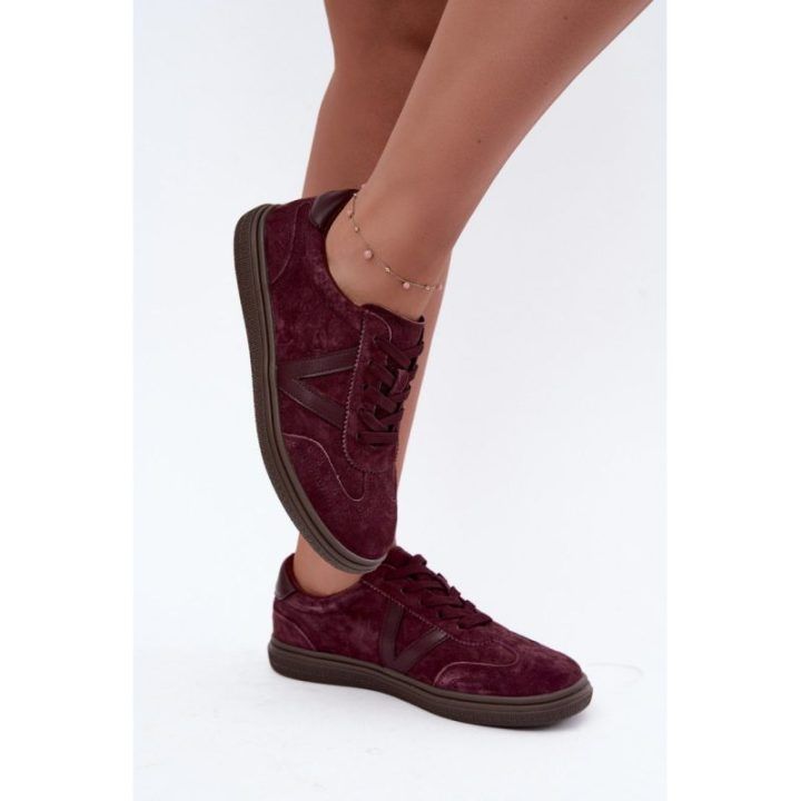 Bordo spalvos sportbačiai Step in style