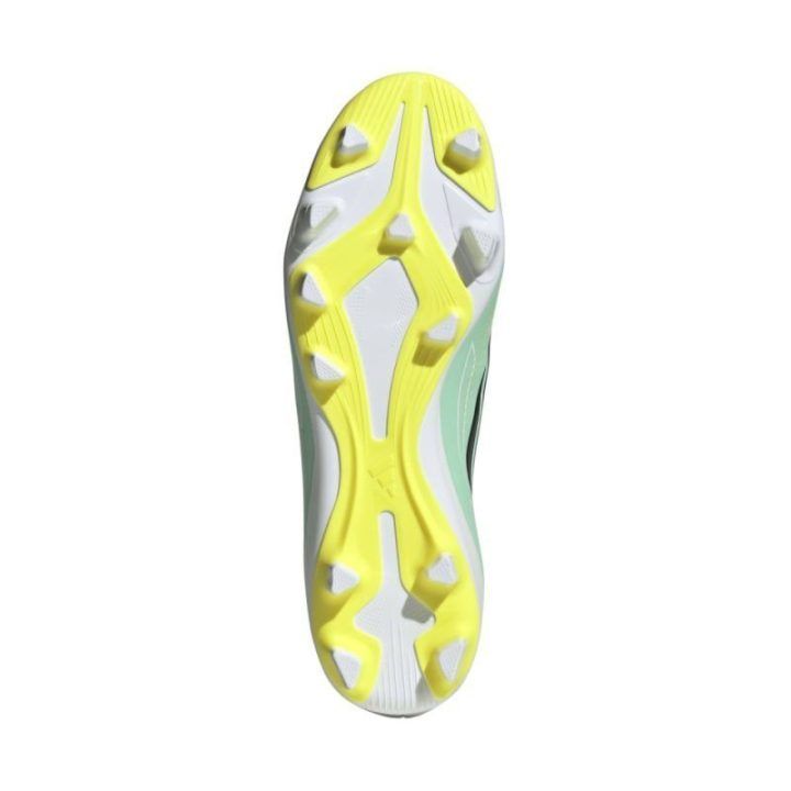 Futbolo bateliai adidas F50 Hyperfast Club FG/MG