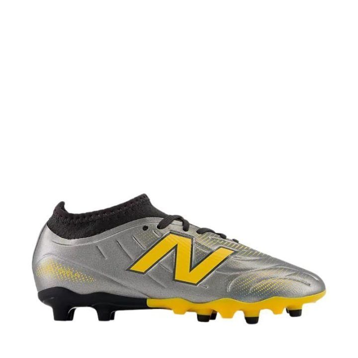Futbolo bateliai vaikams New Balance Tekela Team Low Laced V5 FG