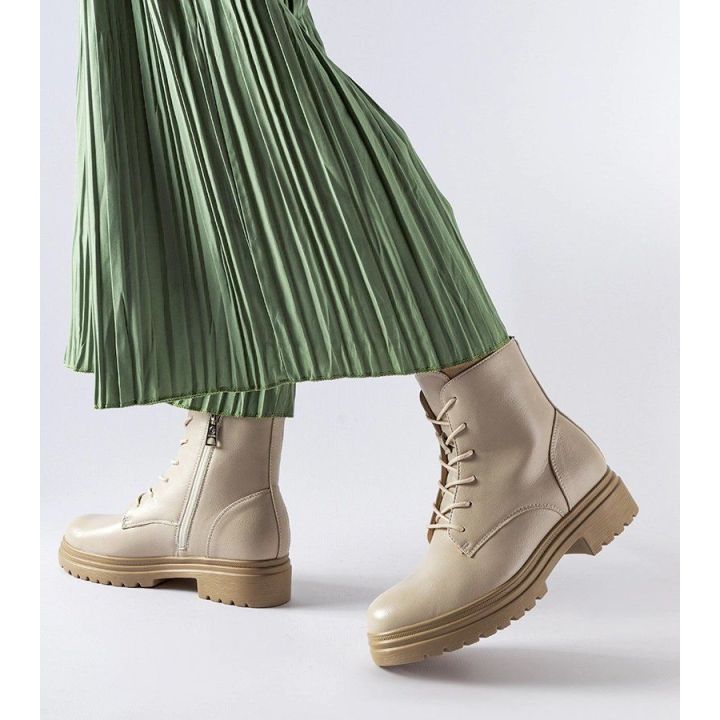 Smėlio spalvos batai Vinceza
