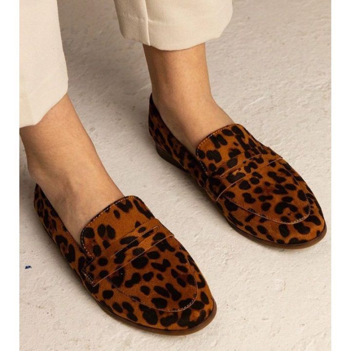Klasikiniai moteriški leopardo rašto mokasinai