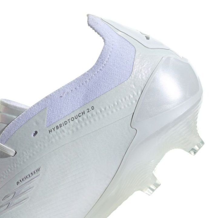 Futbolo bateliai FG adidas Predator Elite, balti