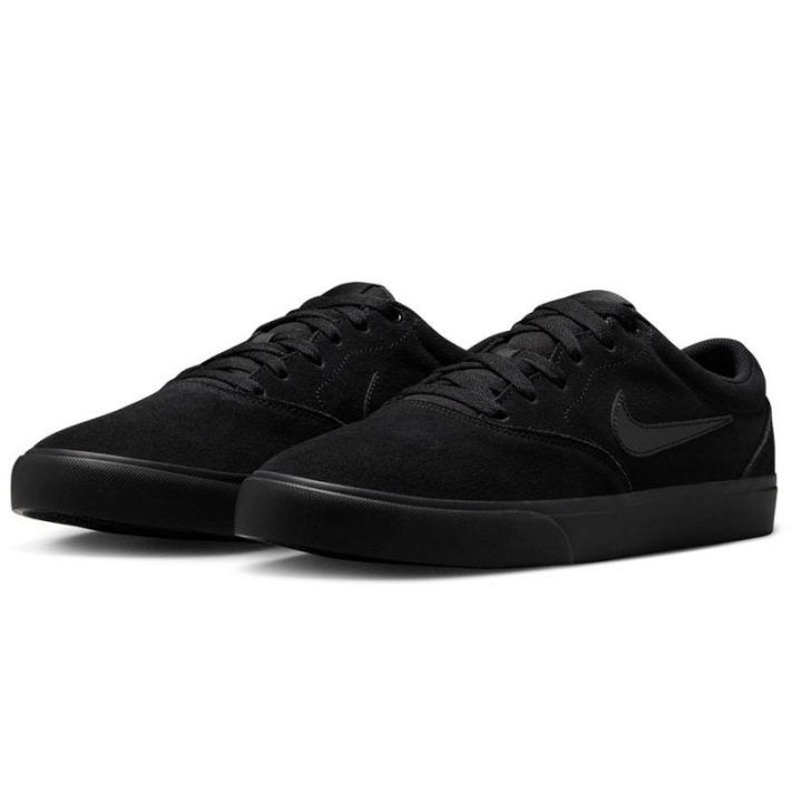 Vyriški sportbačiai Nike Charge Suede