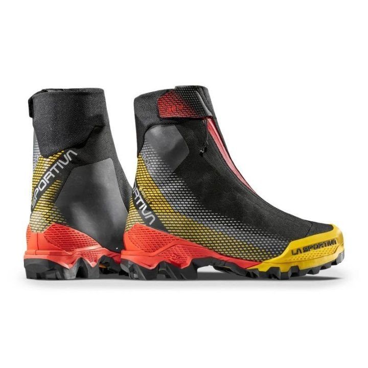 Vyriški žygio batai La Sportiva Aequilibrium Top GTX, juodi ir geltoni