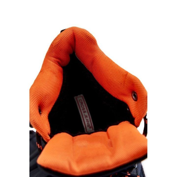 Vyriški pašiltinti žygio batai Cross Jeans, juodi