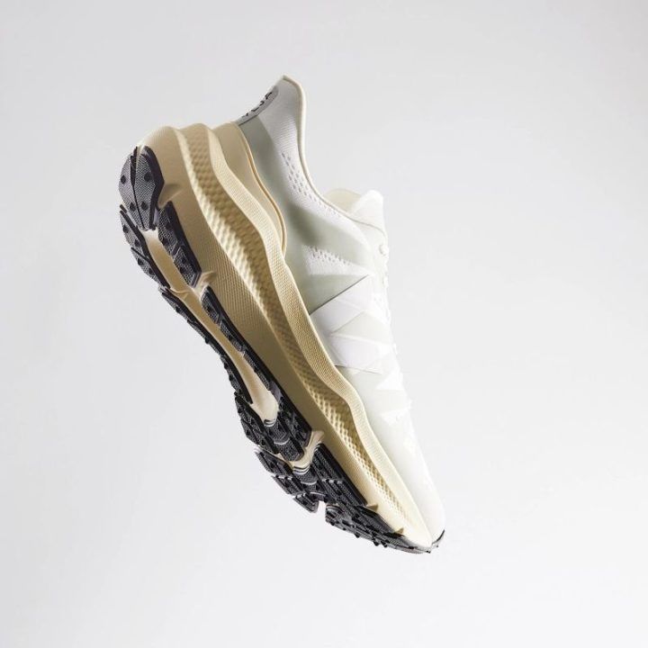 Vyriški bėgimo bateliai VEJA Condor 3 Adv Enmesh, balti