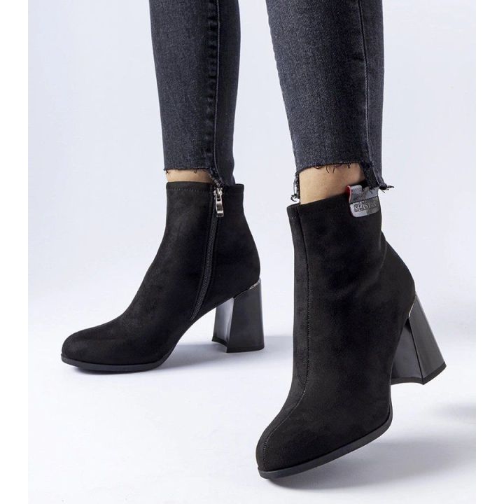 Juodi elegantiški Serbadone stiletto batai