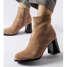 Smėlio spalvos elegantiški Serbadone stiletto batai
