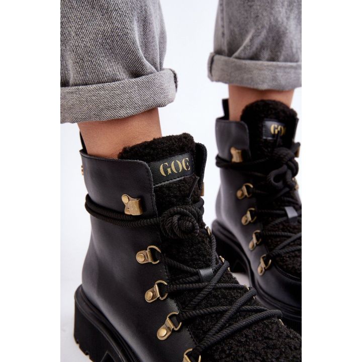 Odiniai batai Moterys GOE MM2N4082 Black
