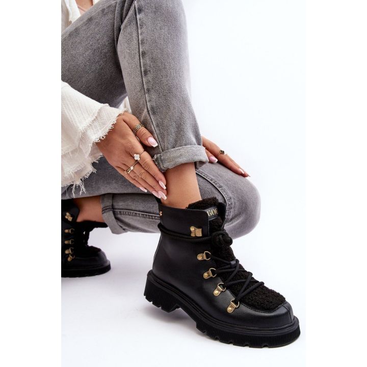 Odiniai batai Moterys GOE MM2N4082 Black