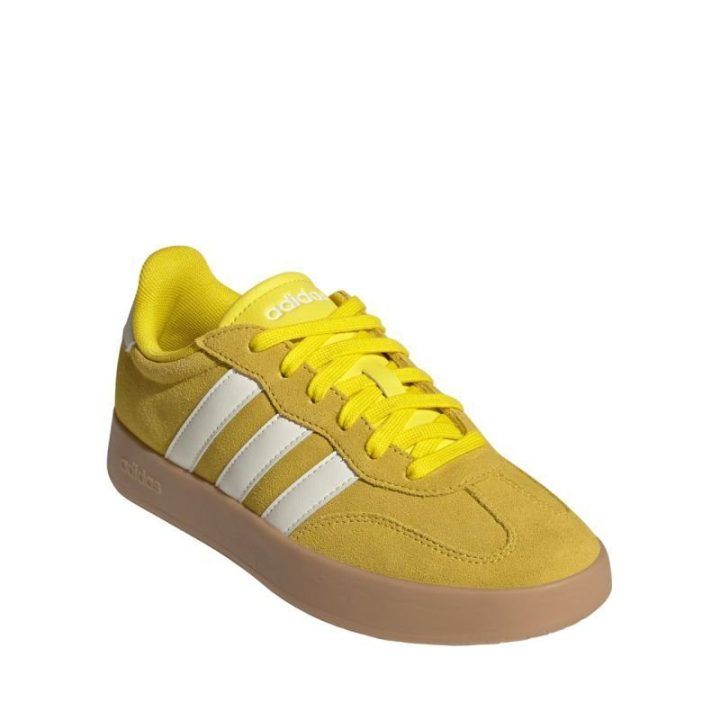 Moteriški sportbačiai su T formos nosies apsauga adidas Barreda