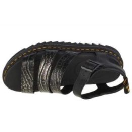 Moteriškos basutės su 5 cm platforma Dr. Martens Blaire, juodos