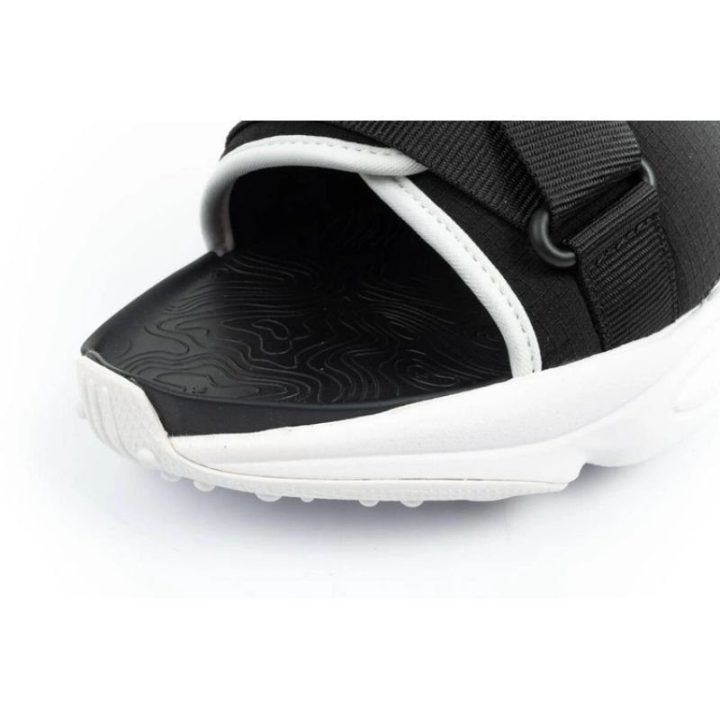 Moteriškos basutės su lipukais adidas Ozweego, juodos