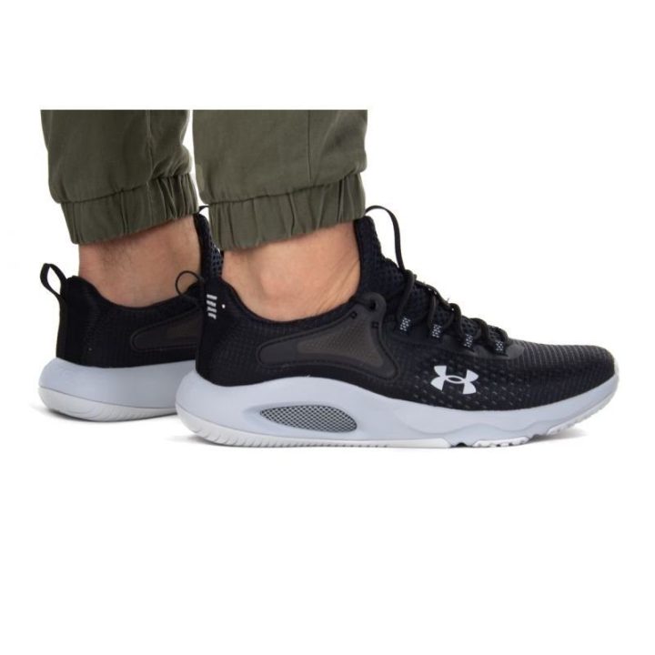 Vyriški sportbačiai su raišteliais Under Armour Hovr Rise 4, juodi