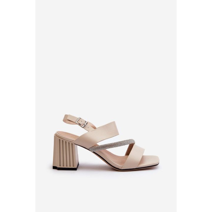 Elegantiški moteriški sandalai su smėlio spalvos smailianosiu kulnu D&A MR38-549