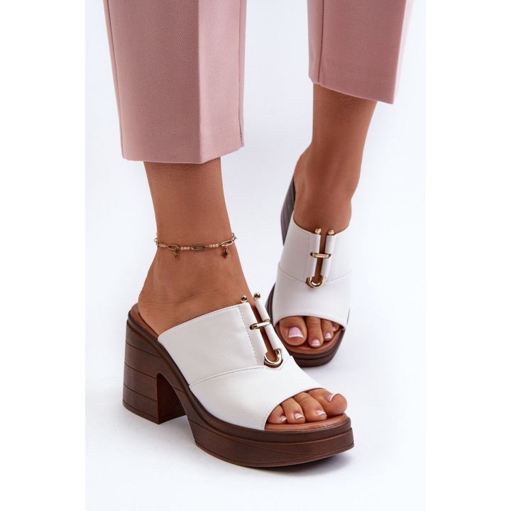 Moteriški ekologiškos odos platforminiai ir blokinio kulno balti sandalai Dafira