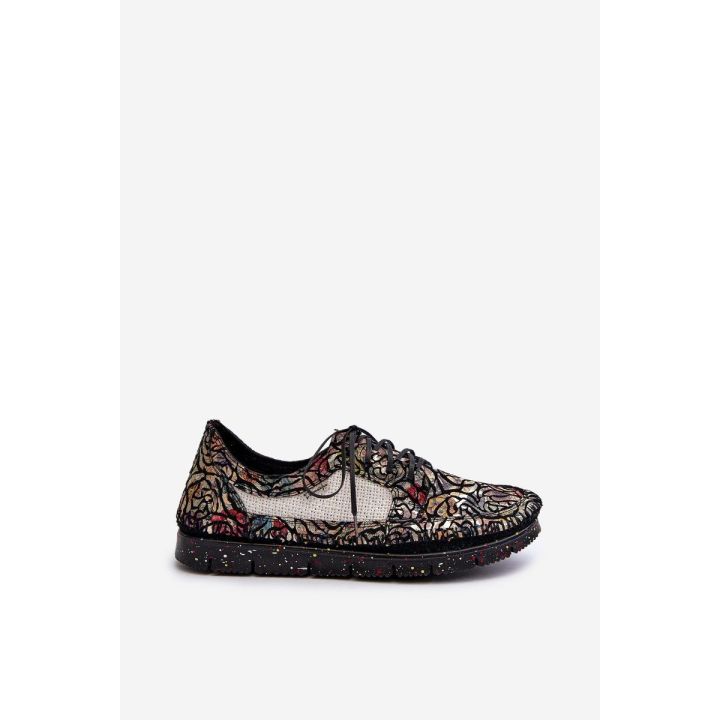 Raštuotos moteriškos loafer tipo basutės Maciejka 06347-01, juodos spalvos