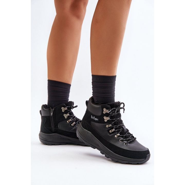Moteriški užsegami užtrauktuku lengvi batai. Juodos spalvos. Lee Cooper
