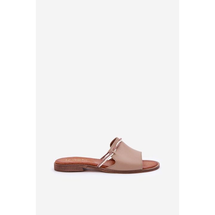 Odinės basutės tamsiai smėlio spalvos Shoes