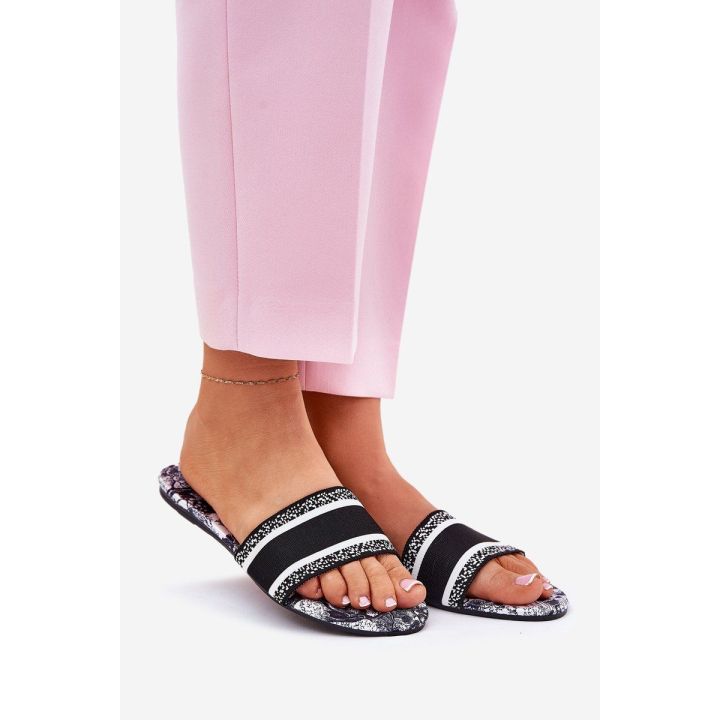 Moteriškos raštuotos šlepetės juodos