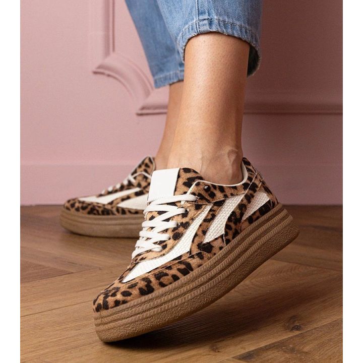 Sportiniai bateliai moterims su stora platforma, smėlio spalvos