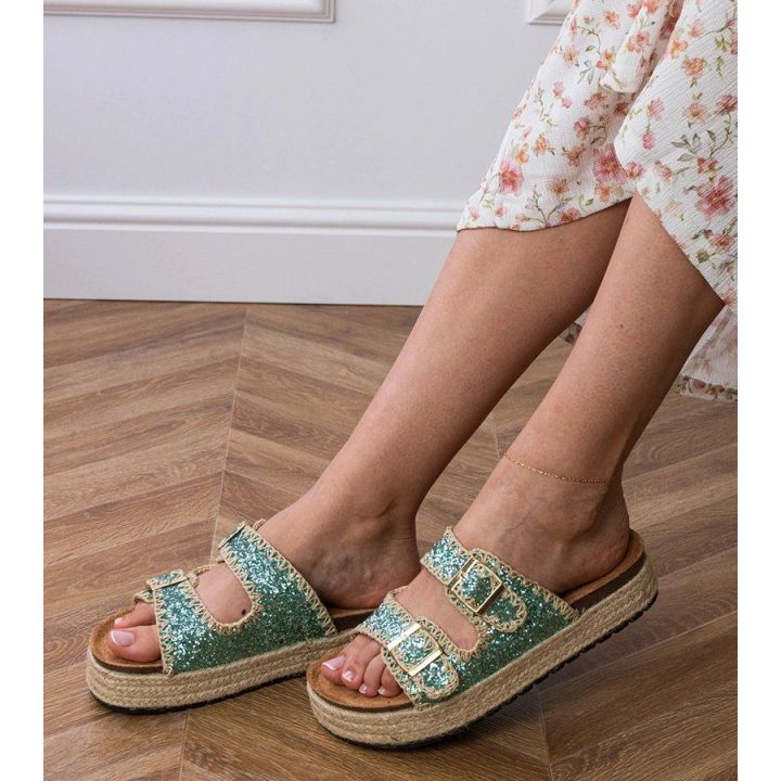 Espadrilės žalios blizgios šlepetės su sagtelėmis