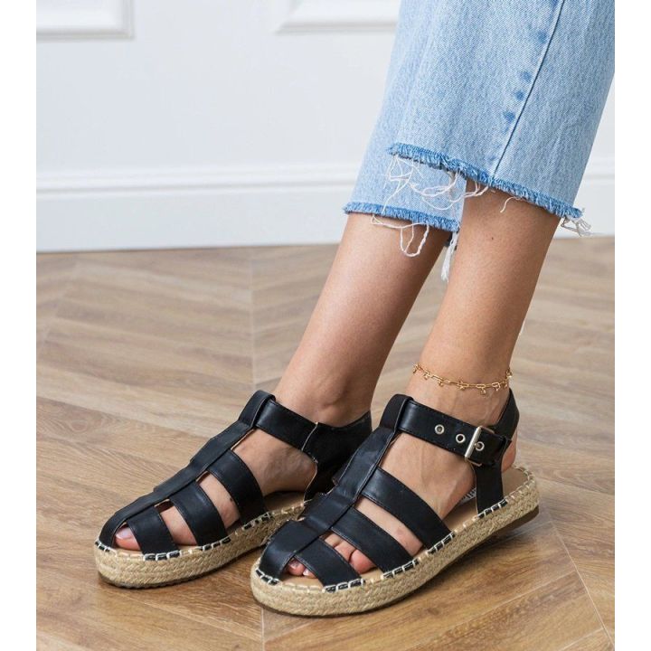 Moteriški juodi espadrilės sandalai su uždaru priekiu