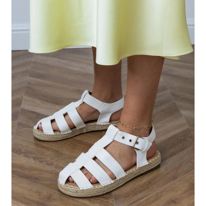 Uždari baltos spalvos moteriški espadrilės tipo sandalai