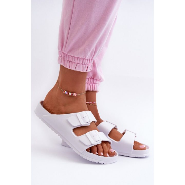 Reguliuojamos moteriškos šlepetės Step in style