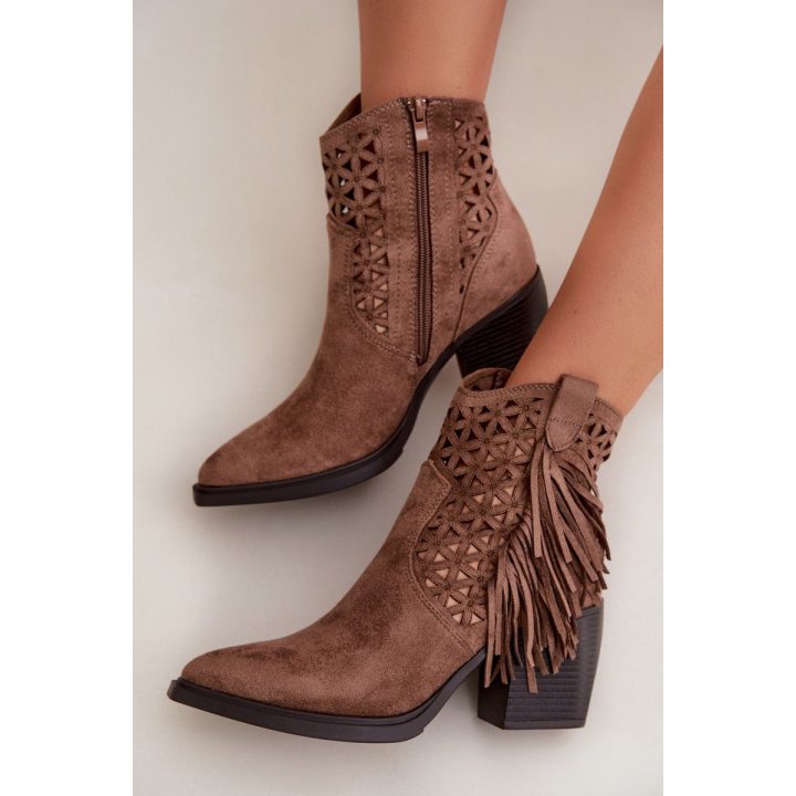 Moteriški aulinukai su kutais, rudi