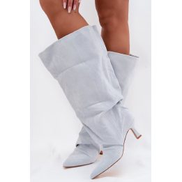 Šviesiai pilki ilgaauliai batai virš kelių Step in style