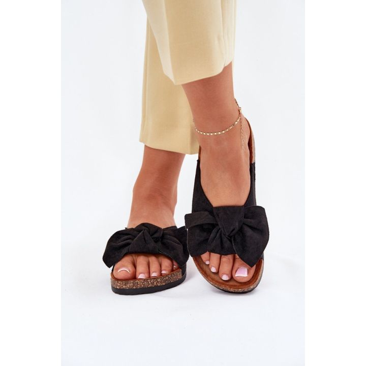Šlepetės su juodu kaspinu ir kamštiniu padu Step in Style