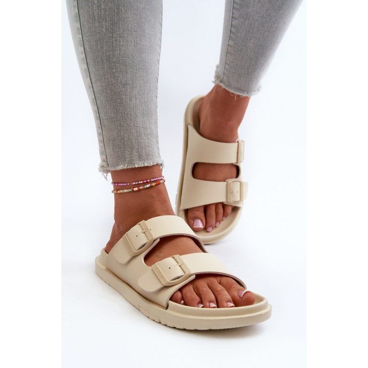 Moteriškos šlepetės su sagtimis smėlio spalvos BIG STAR SHOES
